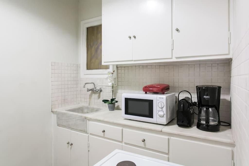 Downtown Athens-Plaka Skoufou Apt/Vaccinatedhost Екстериор снимка